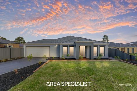 Property photo of 40 Superior Waters Pakenham VIC 3810