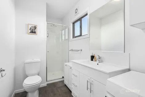 Property photo of 2/11 Saintfield Street Lara VIC 3212