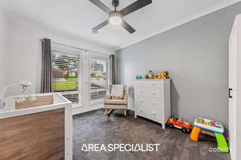 Property photo of 40 Superior Waters Pakenham VIC 3810