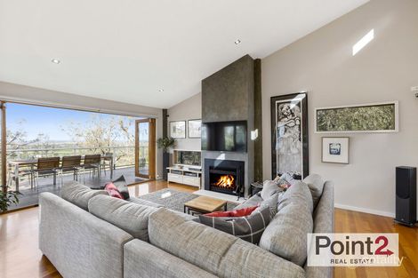 Property photo of 124 Banool Crescent Mount Eliza VIC 3930