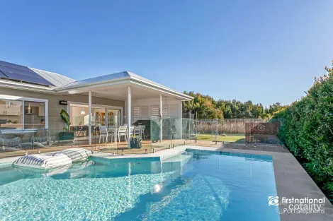 Property photo of 10 Echo Place One Mile NSW 2316
