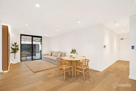 210/22 JOHN ST, MASCOT, NSW 2020