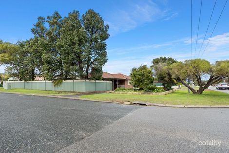Property photo of 13 Cumberland Road Forrestfield WA 6058