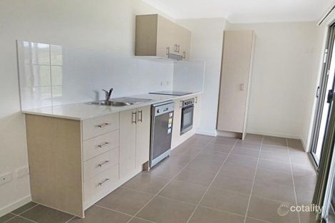 2/16 Lane Ct, Mount Warren Park, QLD 4207