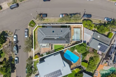 Property photo of 22 Byrne Crescent Maroubra NSW 2035