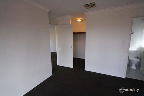 Property photo of 11 Tarakan Heights Marangaroo WA 6064