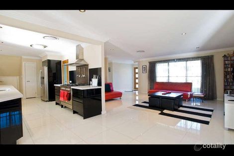 Property photo of 1 Ambrosius Street Carindale QLD 4152