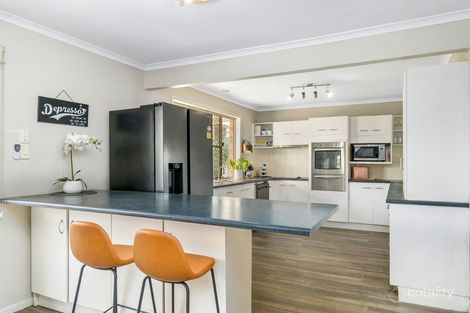 105 Griffith Rd, Newport, QLD 4020