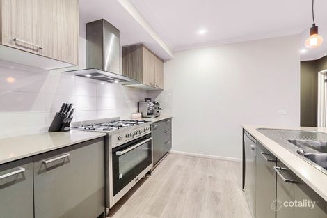 Property photo of 27 Red Maple Drive Cranbourne West VIC 3977