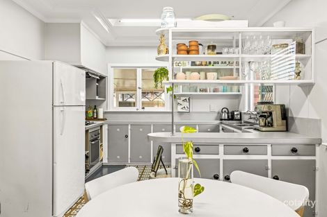 Property photo of 13 Goodwood Street Newtown QLD 4350