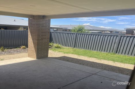 22 Wexford St, Alfredton, VIC 3350