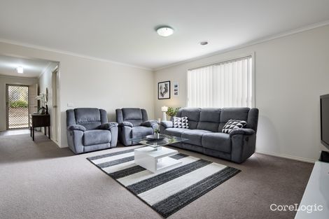 Property photo of 12 Mayfair Drive Drouin VIC 3818