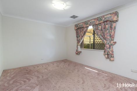 Property photo of 40 Shearwater Way Gosnells WA 6110