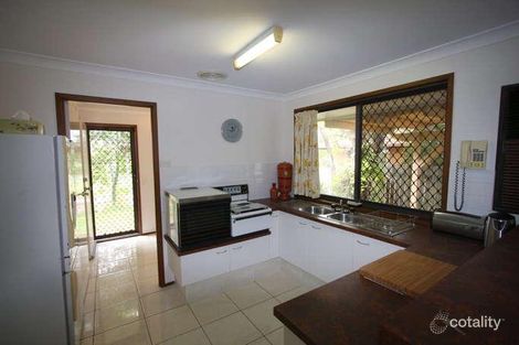 Property photo of 40 Wistaria Avenue Southport QLD 4215
