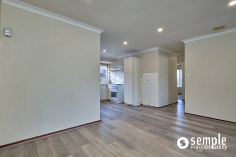 Property photo of 135 Plover Drive Yangebup WA 6164