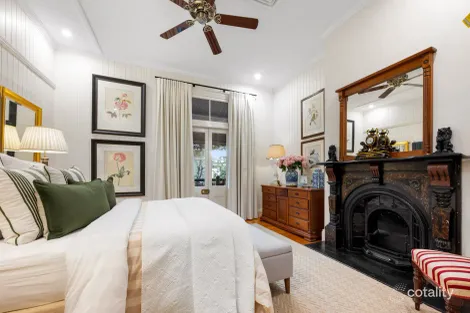Property photo of 18 Norman Parade Clayfield QLD 4011
