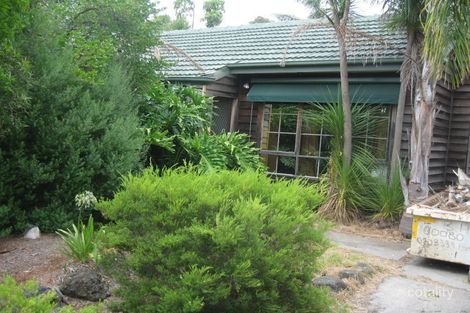 24 Adrian St, Bentleigh East, VIC 3165