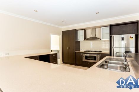 Property photo of 4 Grandite Fairway Australind WA 6233