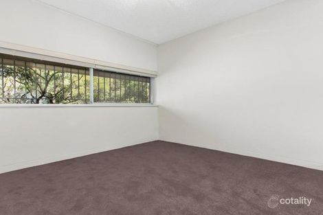 Property photo of 406/10 New McLean Street Edgecliff NSW 2027