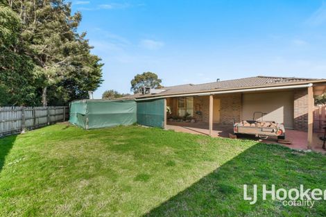 Property photo of 17 Princess Maria Place Hampton Park VIC 3976