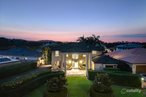 4 Fairbairn Ct, Oxenford, QLD 4210