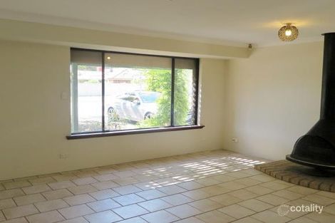 Property photo of 3 Liseron Way Ferndale WA 6148