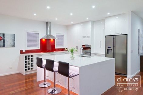 Property photo of 20 Grevillea Road Ashgrove QLD 4060