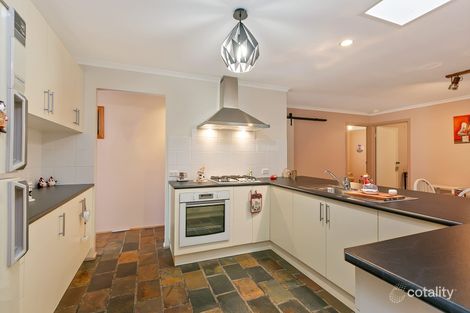 Property photo of 4 Weeroona Avenue Port Noarlunga South SA 5167