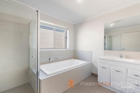 Property photo of 77 Elation Boulevard Doreen VIC 3754