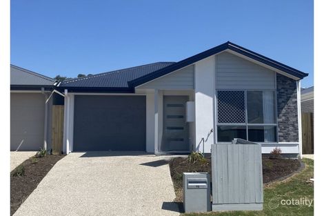 10 Dora St, Morayfield, QLD 4506