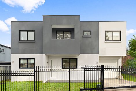 2a Bidurgal Ave, Kirrawee, NSW 2232