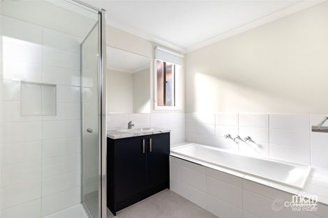 Property photo of 45 Queensbridge Avenue Tarneit VIC 3029