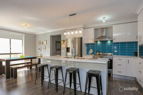 Property photo of 16 Amber Close Kelso NSW 2795