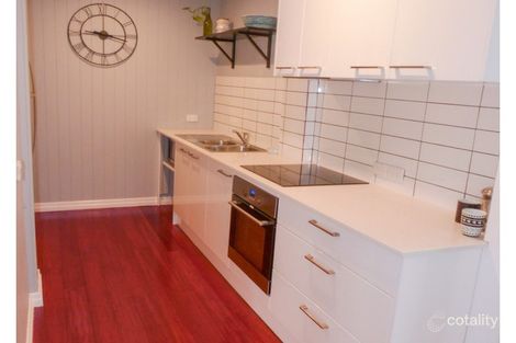 Property photo of 39 Stoneleigh Street Albion QLD 4010