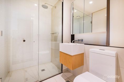 Property photo of 215/8 Daly Street South Yarra VIC 3141