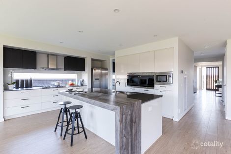 Property photo of 16 Domingo Avenue Clyde North VIC 3978