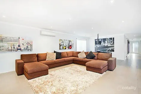 Property photo of 21 Cepora Road Tarneit VIC 3029