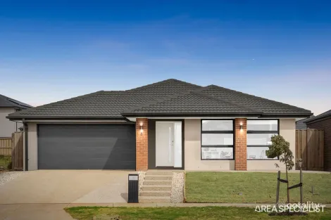 Property photo of 8 Whitecross Drive Thornhill Park VIC 3335