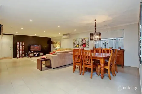 Property photo of 21 Cepora Road Tarneit VIC 3029