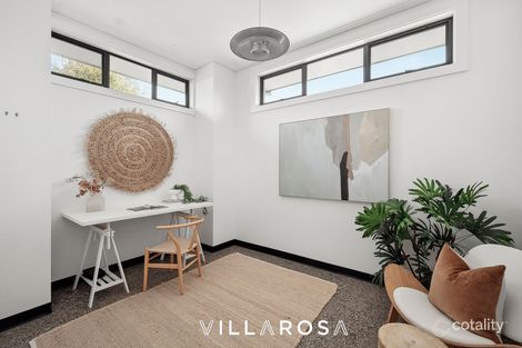 Property photo of 34 Grantham Drive Highton VIC 3216