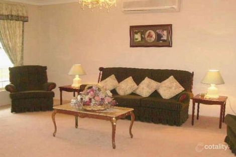 Property photo of 2 Summit Glen Cranebrook NSW 2749