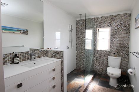 Property photo of 9 Twelfth Avenue Kedron QLD 4031