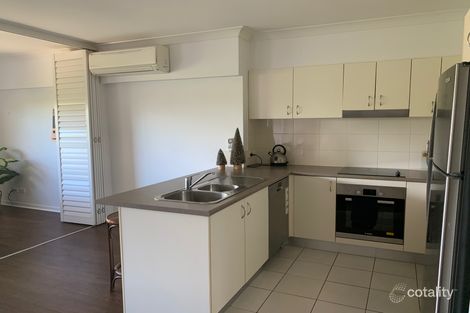 Property photo of 13/13D Wyndham Avenue Southport QLD 4215