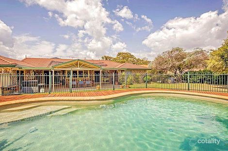 Property photo of 16 Hereford Crescent Carindale QLD 4152