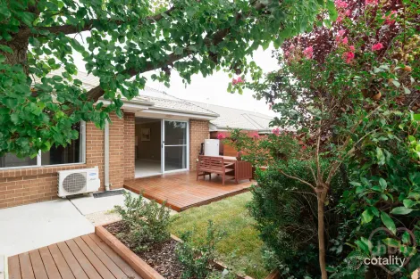 Property photo of 19/36 John Holt Street Macgregor ACT 2615