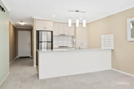 Property photo of 19/36 John Holt Street Macgregor ACT 2615