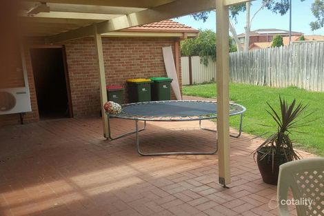 25 Arrowfield Dr, Wattle Grove, NSW 2173