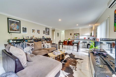 266 Lakeside Ave, Springfield Lakes, QLD 4300