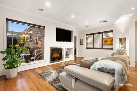 Property photo of 8 Sistine Row Mernda VIC 3754