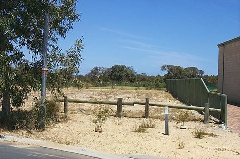 16f Gleneagles Way, Pelican Point, WA 6230